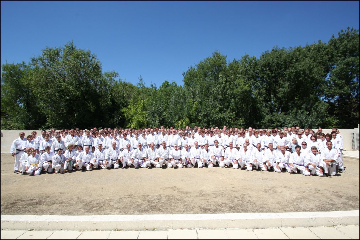 Pratiquants de Wa-Jutsu réunis lors d'un stage de l'AEJT